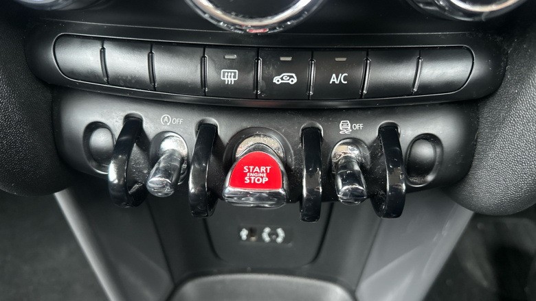 MINI Hatchback 1.5 Cooper 3dr Petrol Hatchback